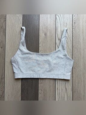 Outdoor Voices Women’s Grey Scoop Bralette - Unbranded M